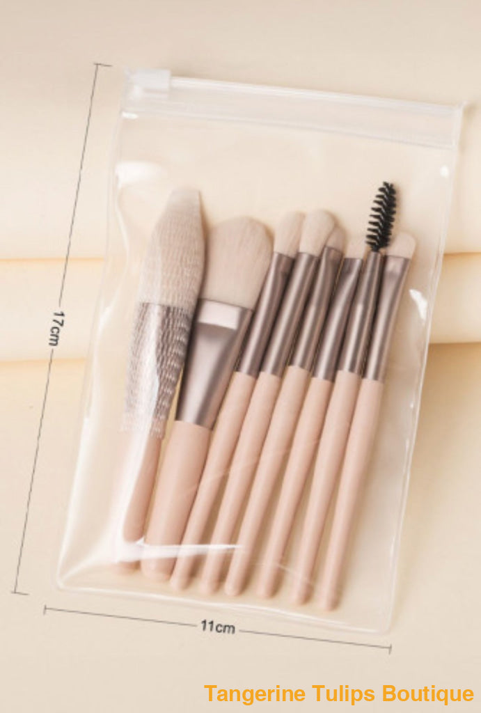 8 Pc. Brush Set Makeup Brush Set