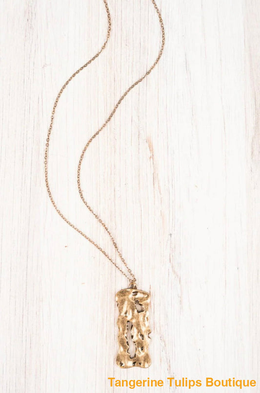 Cutout Pendant Gold Necklaces