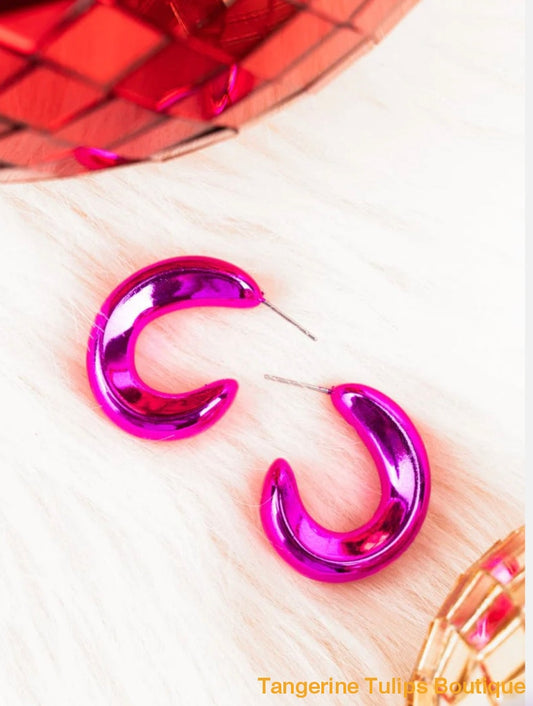 So Iconic Fuchsia Earrings