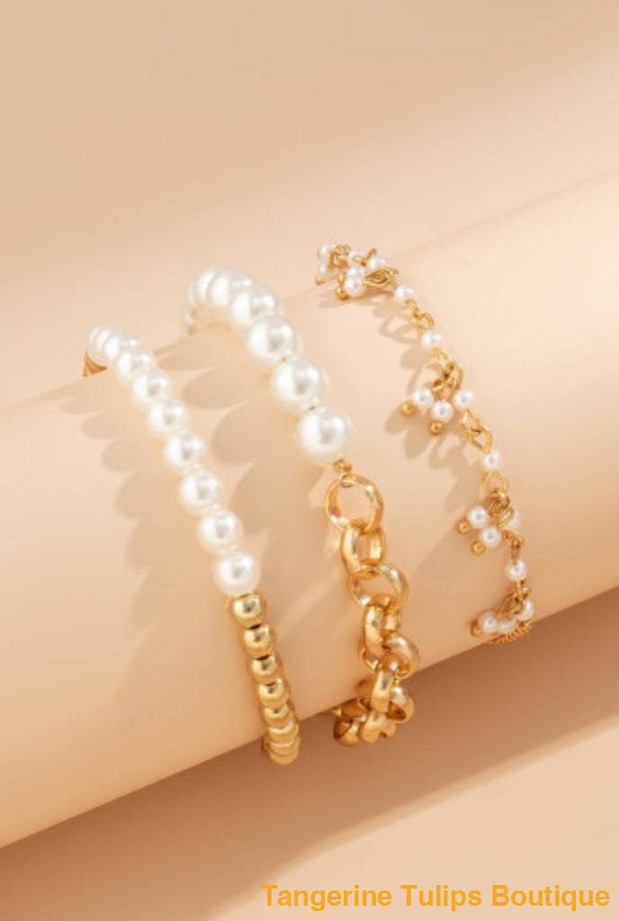 Stunning Pearls Bracelet